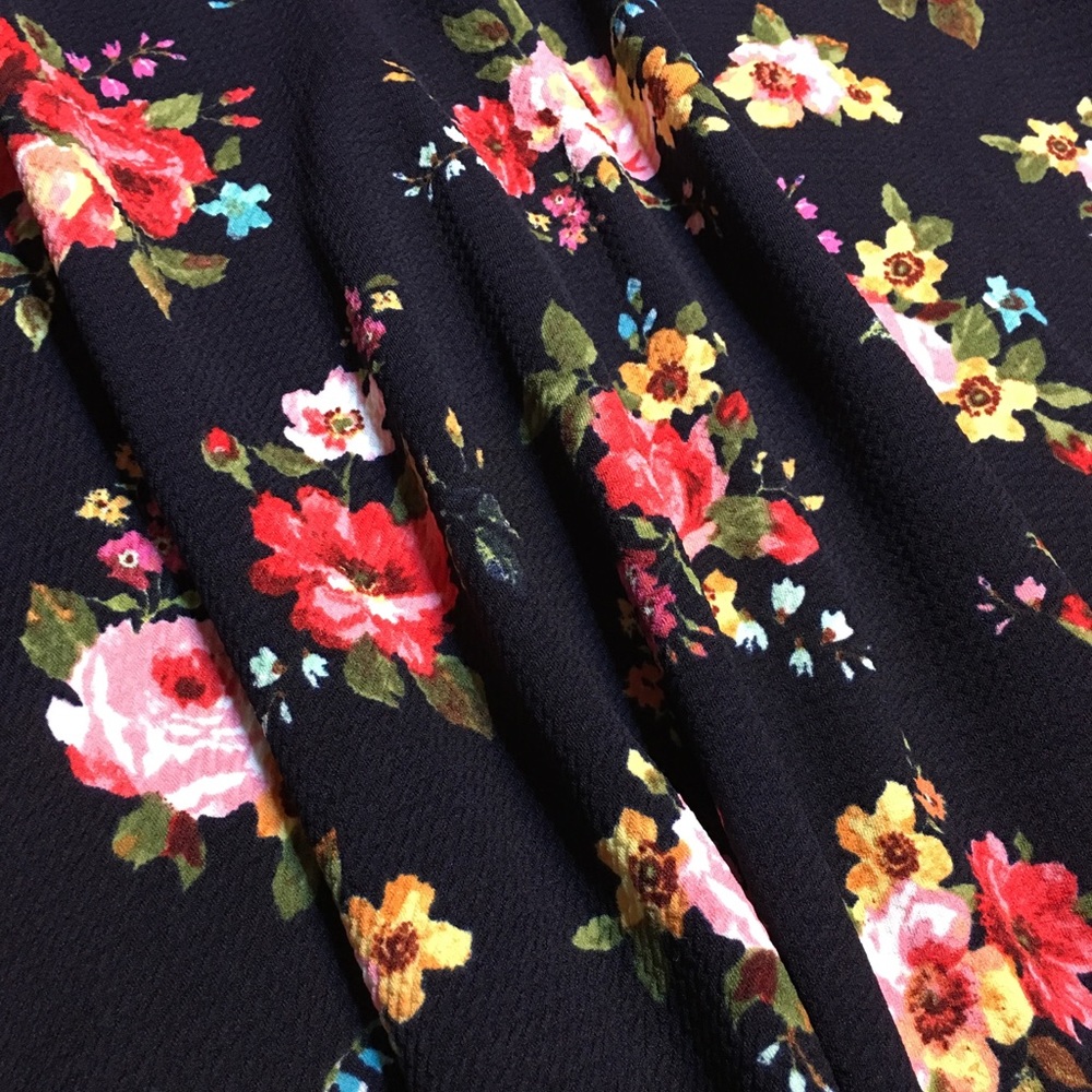 Take 50% off Plus❤️A-line Textured Floral skirt - Picture 5 of 5